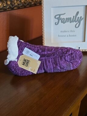 MUK LUKS Aloe Infused Cabin Slipper Socks NWT